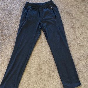 🔥 LULULEMON GRAY JOGGERS 🔥